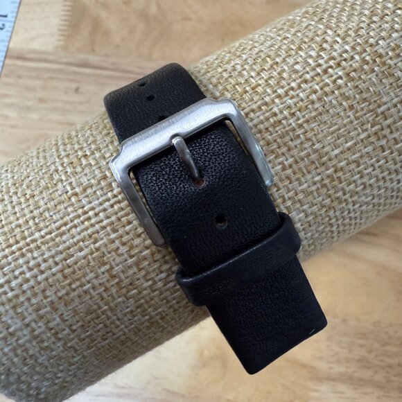 Kenneth Cole Mens Silver Watch With Black Leather Band Analog Date Display - Picture 2 of 12